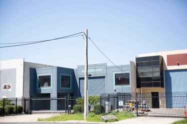 Commercial-painting-img-4_11zon